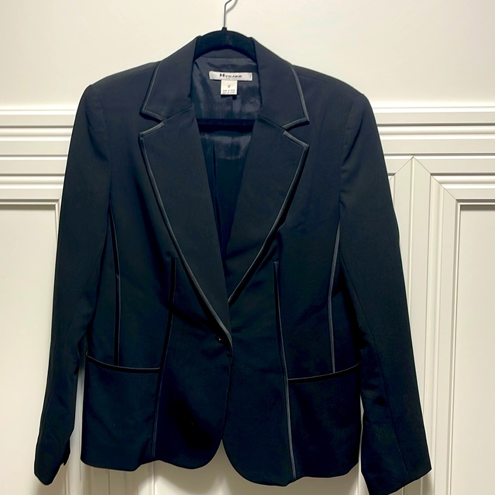 Women’s Black Tailored Sports Coat